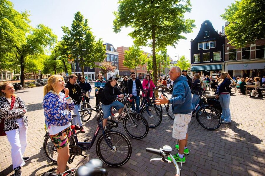 Amsterdam: Explore the City Highlights by Bike - Anne Frank House and Westerkerk from the outside