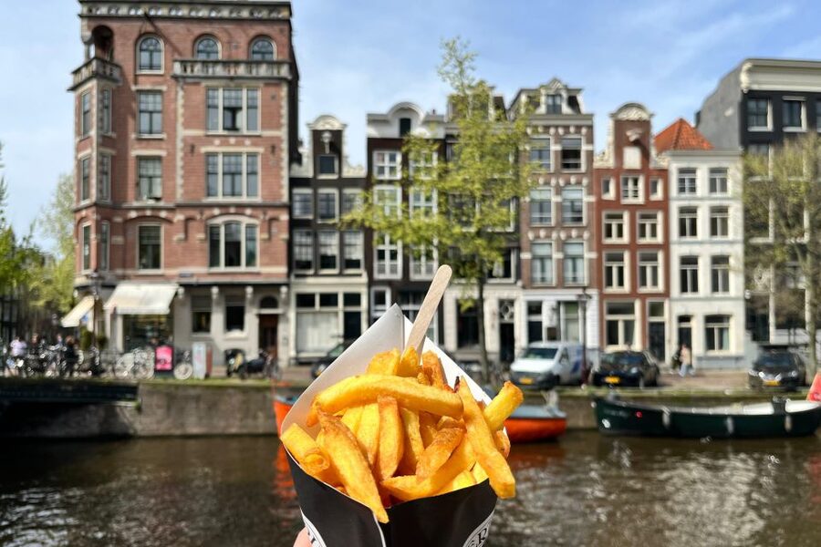 Amsterdam: Food and Culture Walking Tour with Tastings - What makes Roman such an important part of it