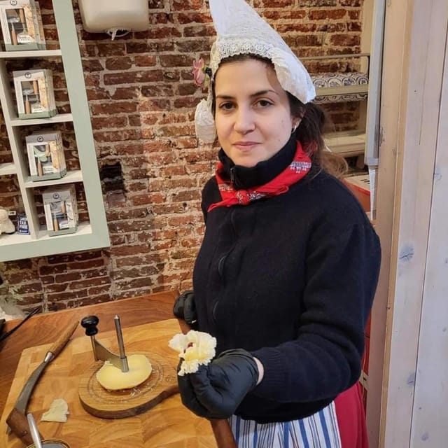 Amsterdam: Food Walking Tour - Should you book the Amsterdam Food Walking Tour?