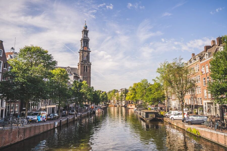 Amsterdam full day: Walking, Biking & Cruising with Lunch - What the $101 price really covers