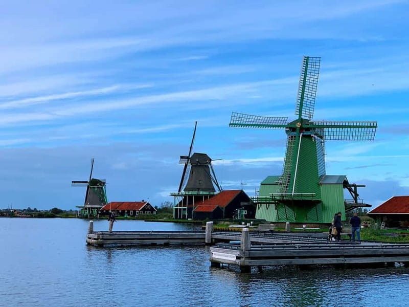 Amsterdam: Giethoorn, Afsluitdijk and Zaanse Schans Day Trip - Why this day trip covers so much of the Netherlands