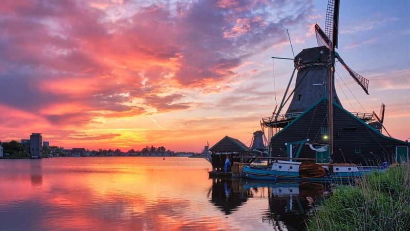 Amsterdam: Giethoorn & Zaanse Schans Small Group Day Trip - Should you book it?