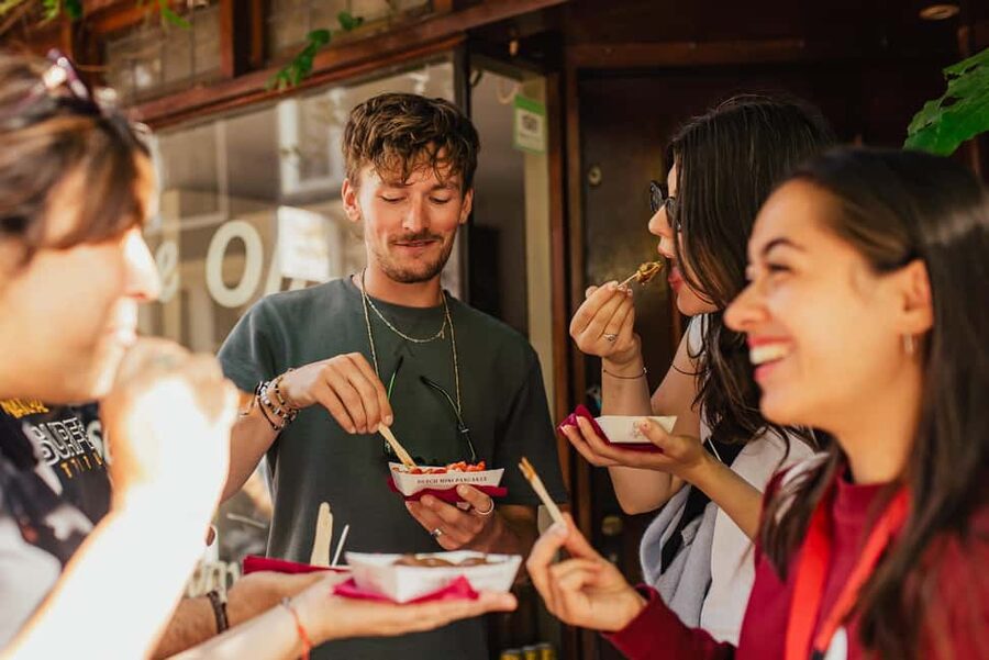 Amsterdam: Guided Cultural Food Tour in German or English - Begijnhof, a quieter final stop