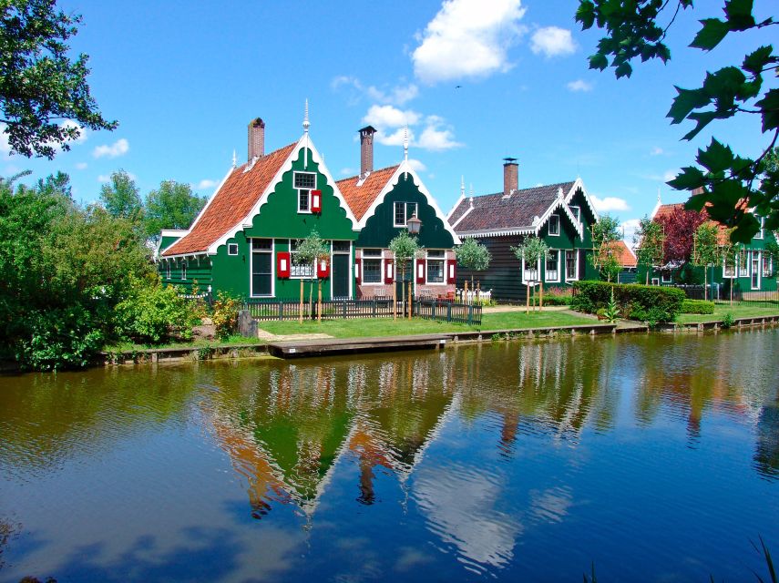 Amsterdam: Guided Zaanse Schans, Windmills & Cheese Tour - Why Zaanse Schans makes a good half-day trip