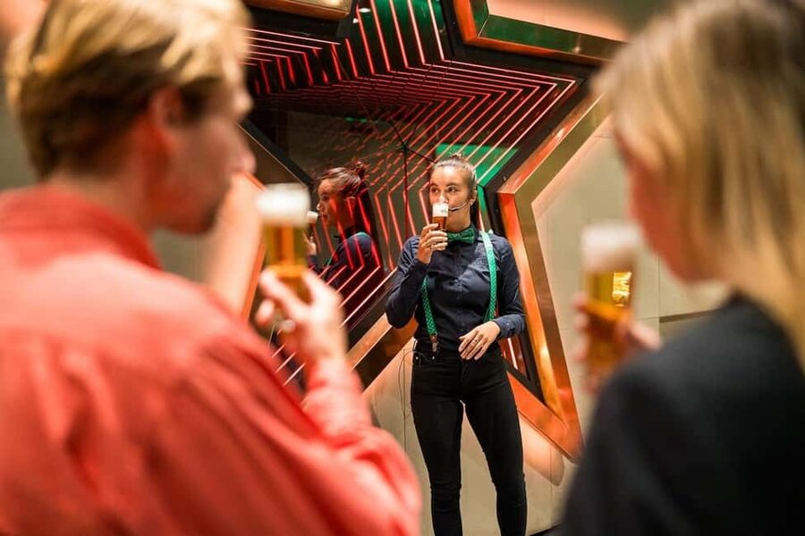 Amsterdam: Heineken Experience Ticket - Learning to pour a proper Heineken