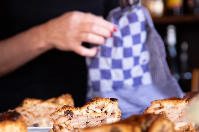 Amsterdam High-End Dutch Food & History Tour - Up to 8 guests - The guides make the difference