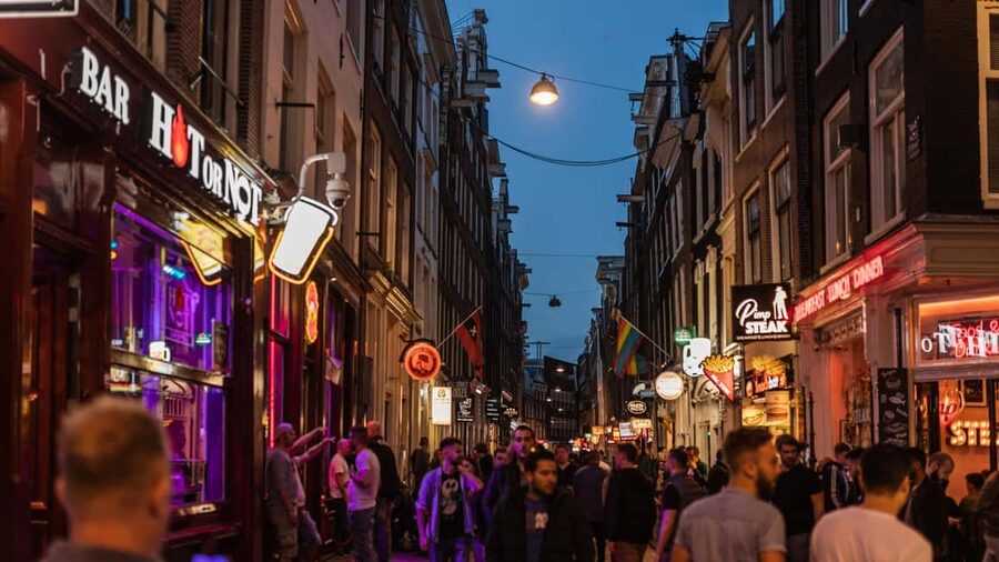 Amsterdam: Highlights & Hidden Gems Private Walking Tour - Key points to know