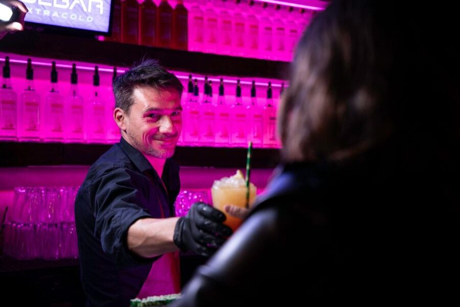 Amsterdam: Icebar Entry Ticket with 3 Drinks - Timing, cancellation, and useful planning tips