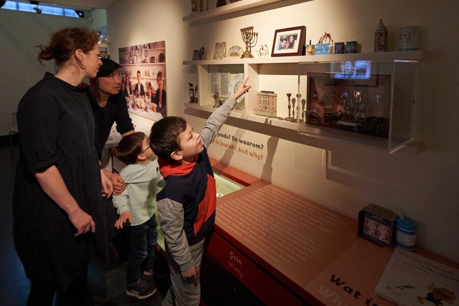 Amsterdam: Jewish Cultural Quarter & Gassan Diamonds - Key points at a glance