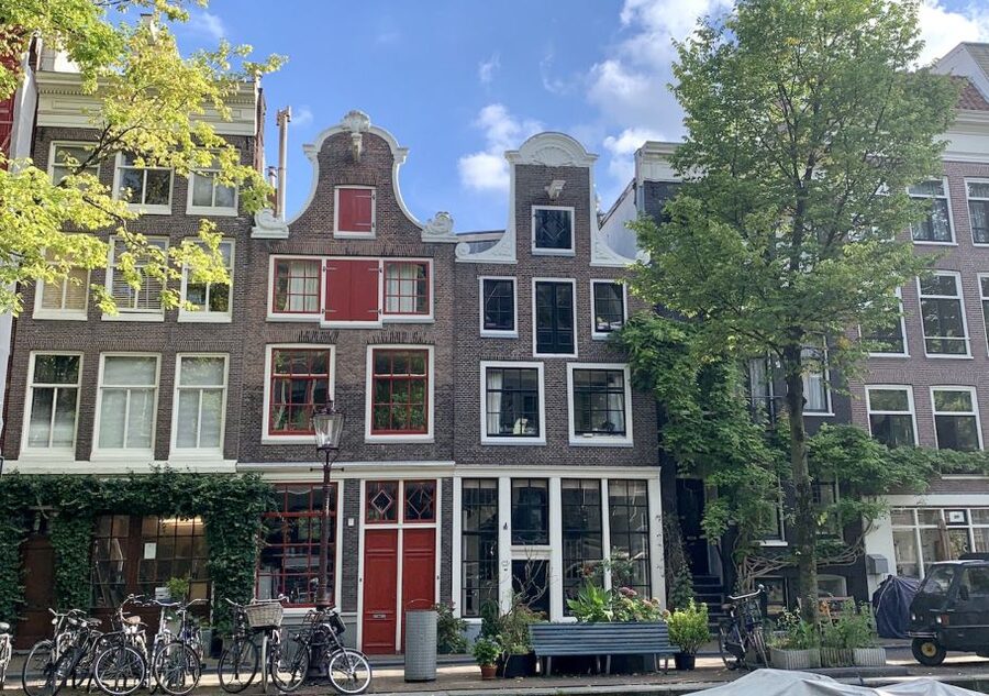 Amsterdam: Jordaan District Tour with a German guide - Westerkerk And The Canal Belt