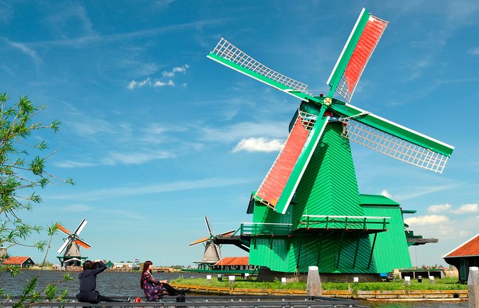 Amsterdam: Keukenhof and Zaanse Schans Windmills Guided Day Trip - Price and value at $106.04