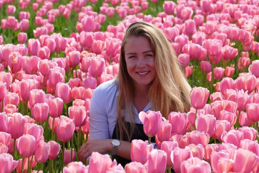 Amsterdam: Keukenhof, Tulip Farm Full-Day Tour with Cruise - A full day built around three different Holland experiences
