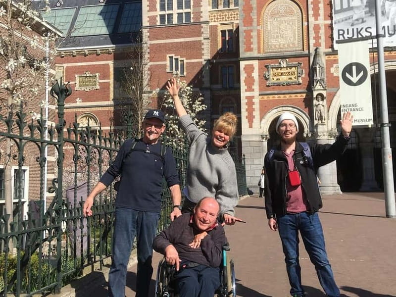 Amsterdam: Kultour, Kulturelle Stadtführung mit Herz & Seele - The value of $30 per person