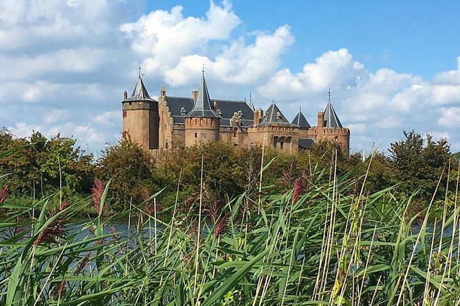 Amsterdam Landscape Windmill Private Bike Tour - Muiderslot Castle, a picture stop with limits