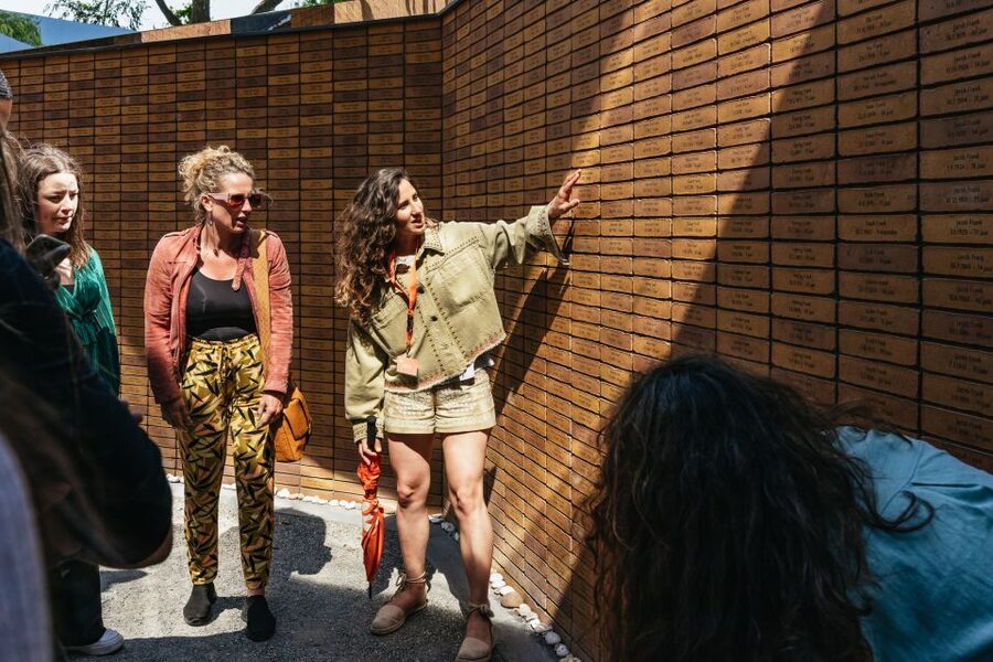 Amsterdam: Life of Anne Frank and World War II Walking Tour - Should you book it?