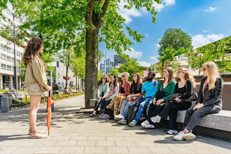Amsterdam: Life of Anne Frank and World War II Walking Tour - Who should book this walk?