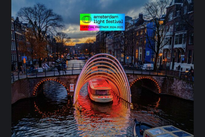 Amsterdam Light Festival: Heated Boat Cruise + Hot Drinks & Bite - Who will enjoy this cruise most?