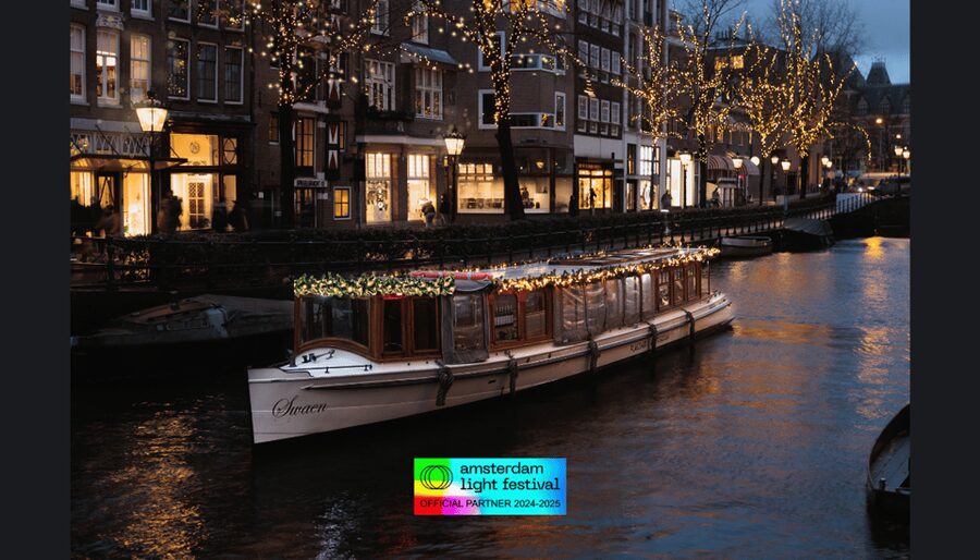 Amsterdam: Light Festival Heated Cruise w/ Drinks & Snacks - The VOC ship and Amsterdam’s seafaring past