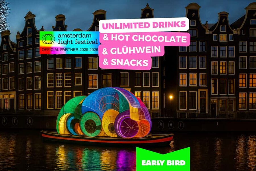 Amsterdam: Light Festival Heated Cruise with Drinks & Snacks - NEMO and the eastern side of the route