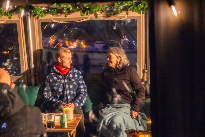 Amsterdam: Light Festival Open Boat - Unl. Drinks Option - NEMO and Amsterdam’s practical side