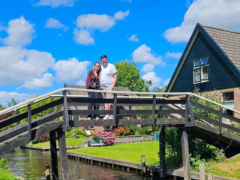 Amsterdam: Live GuideD Giethoorn Boat Tour & Cheese Platter - Is $76 a fair price?