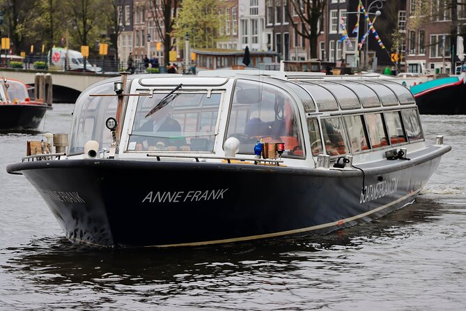 Amsterdam Live Guided Sightseeing Canal Cruise - Herengracht and Prinsengracht show the canal belt at its best
