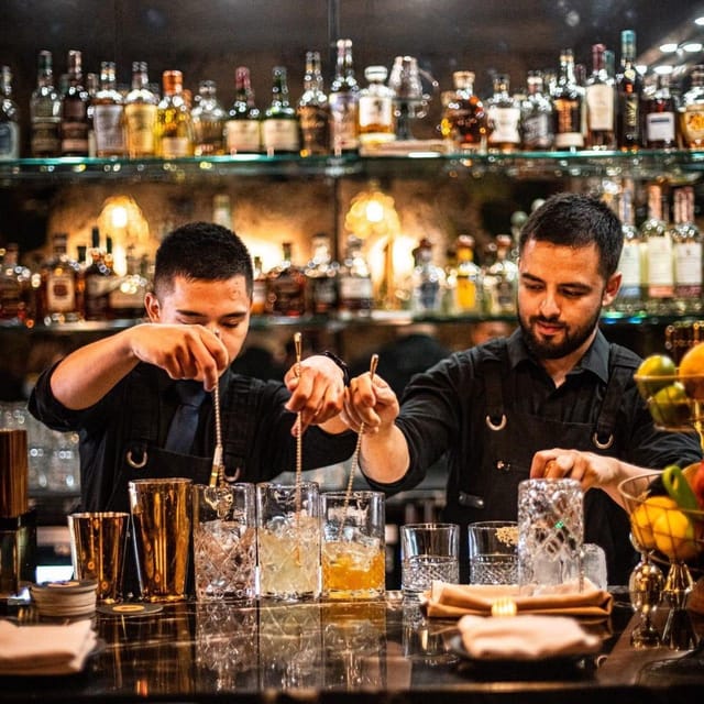 Amsterdam: Ludwig's Hidden Speakeasy Cocktail VIP Tour - What makes this Amsterdam cocktail tour different