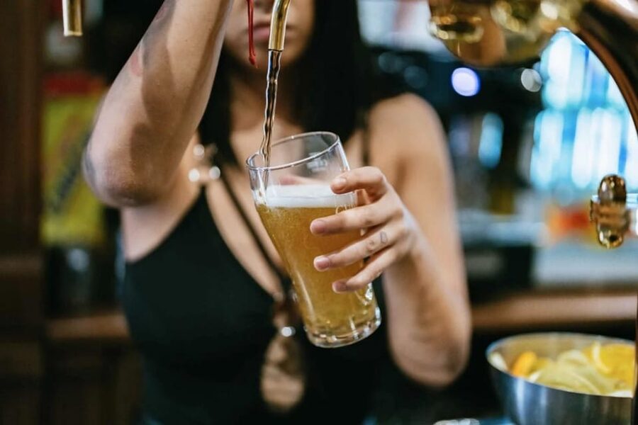 Amsterdam: Ludwig's Red Light Pub Crawl with VIP Club Entry - What $32 really gets you