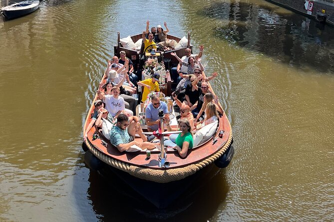 Amsterdam Luxury Boutique Boat tour with Unlimited Beer and Wine - Who will enjoy this cruise most