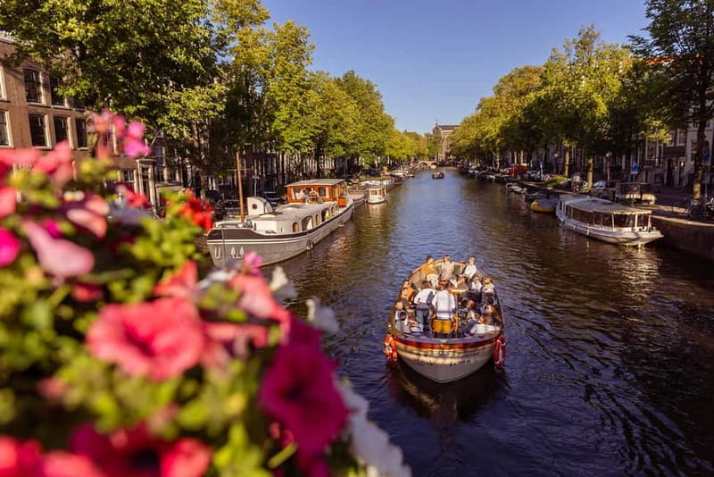 Amsterdam: Luxury Canal Cruise with Optional Snacks & Drinks - The canal belt gives you Amsterdam’s best first look