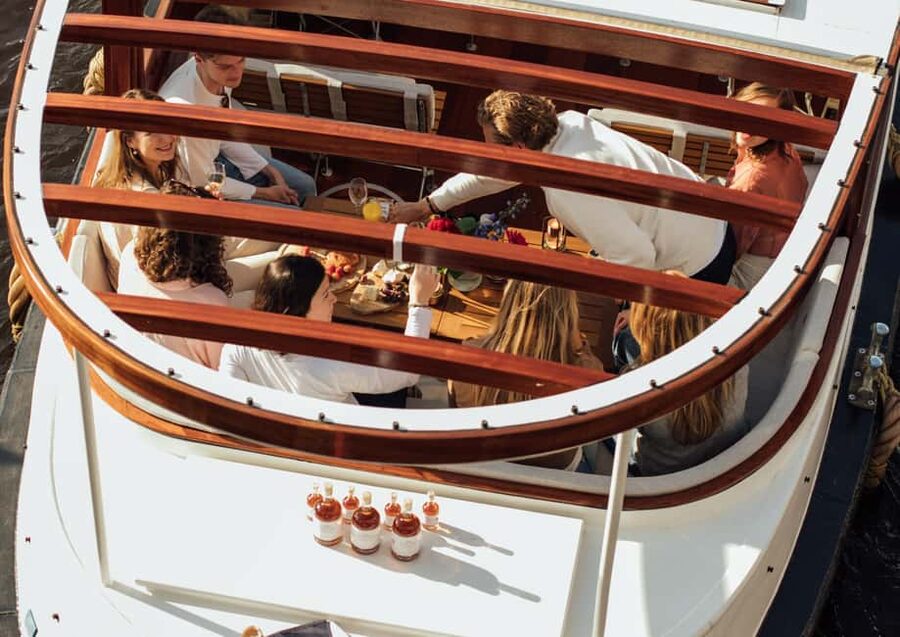 Amsterdam: Luxury Cruise Unlimited Cocktails & Snacks Option - Who gets the best value from the $22 price
