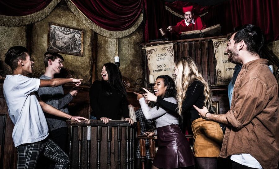 Amsterdam: Madame Tussauds & Amsterdam Dungeon Combo Ticket - Key points to know before you book