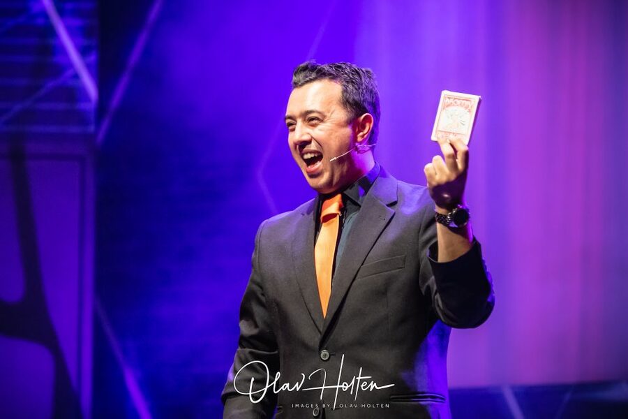 Amsterdam: Magic Show - Four performers, four distinct styles