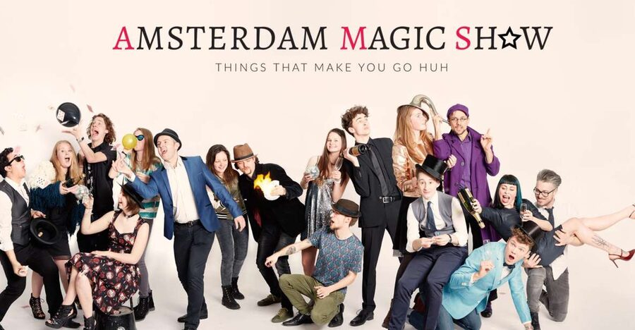 Amsterdam: Magic Show - What makes this show different from a standard theater night?