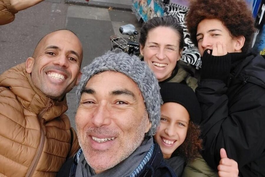 Amsterdam: Must-See Attractions Guided Walking Tour - A three-hour introduction to central Amsterdam
