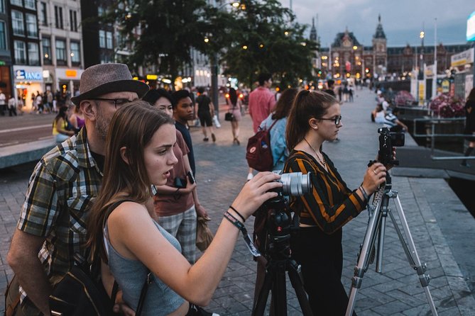 Amsterdam Night Photography Workshop with a Professional - The Red Light District as a night photography classroom