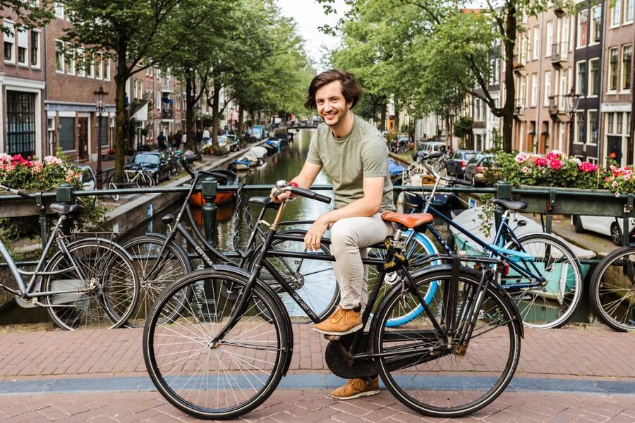 Amsterdam: Off-the-Beaten-Track Neighborhoods Private Tour - Choosing three, four, six, or eight hours