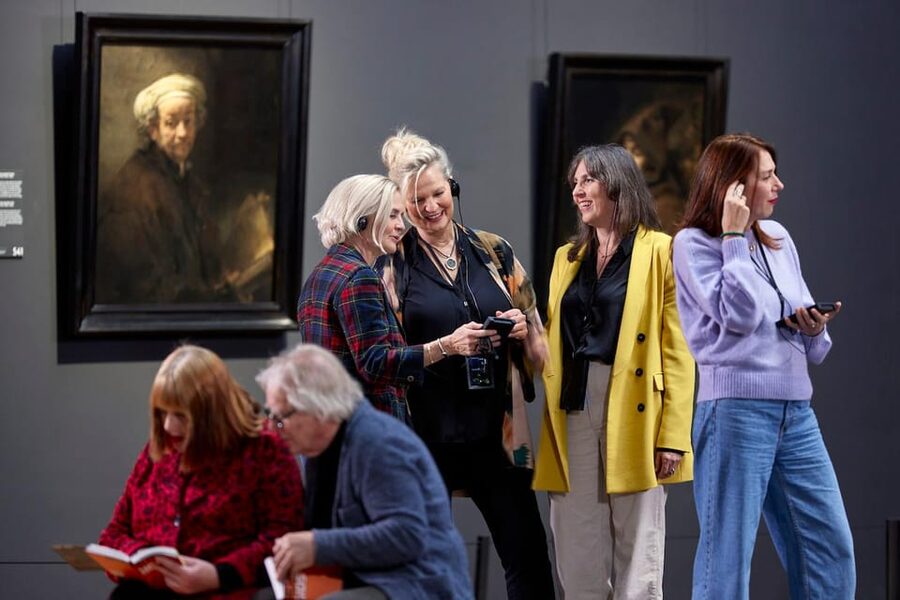 Amsterdam: Official Audio Guide for Rijksmuseum Visit - Finding the Milkmaid without wasting museum time