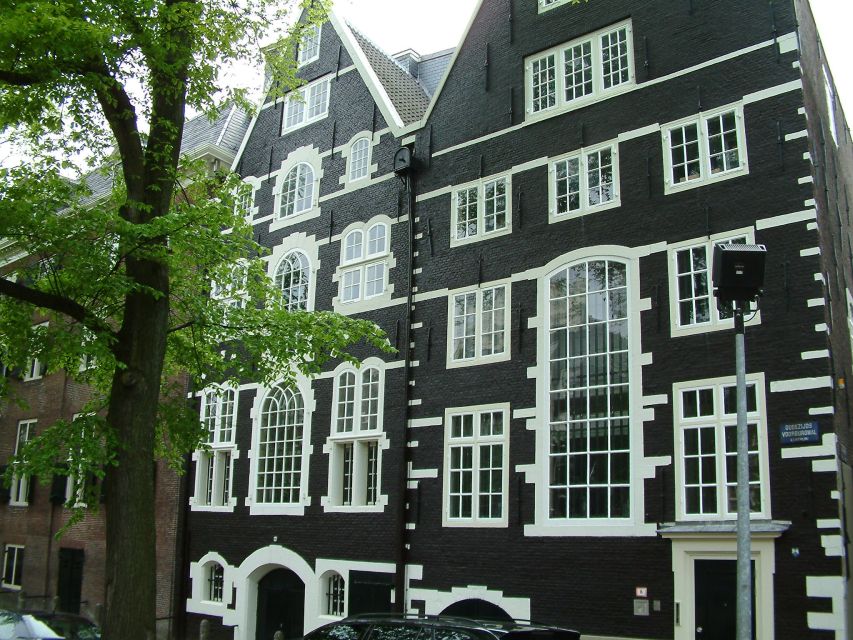 Amsterdam Old City Private Walking Tour - Key points at a glance