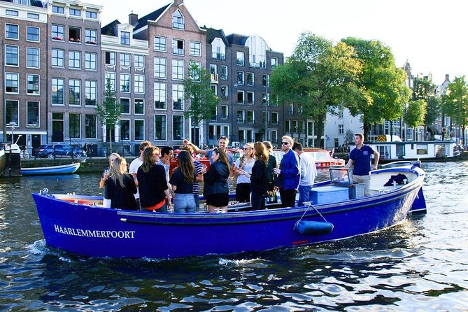 Amsterdam Open Boat Sightseeing Canal Cruise - Commentary quality and where to sit