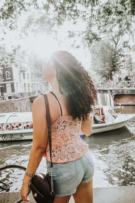 Amsterdam: Particular Photo Session - Is $68 per person good value?
