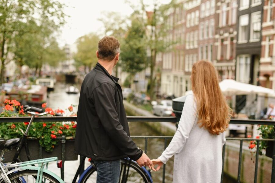 Amsterdam: Personal Travel & Vacation Photographer - A private Amsterdam photo shoot, not a standard city tour