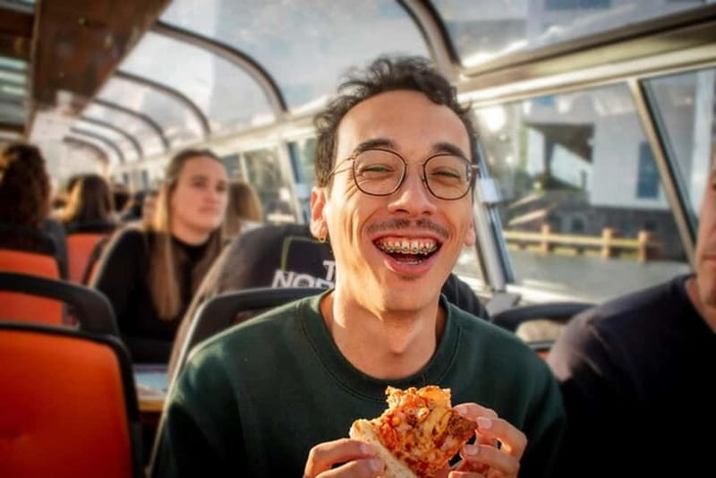 Amsterdam: Pizza Cruise with New York Pizza & Drinks - The pizza stop and your menu choices