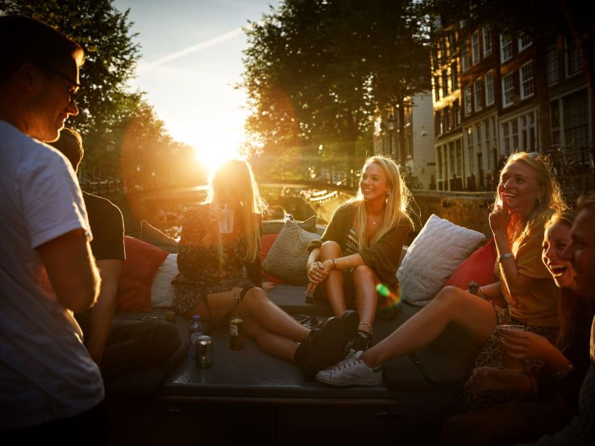 Amsterdam: Private BBQ Cruise with Personal Chef & Drinks - Comfort, access, and group fit