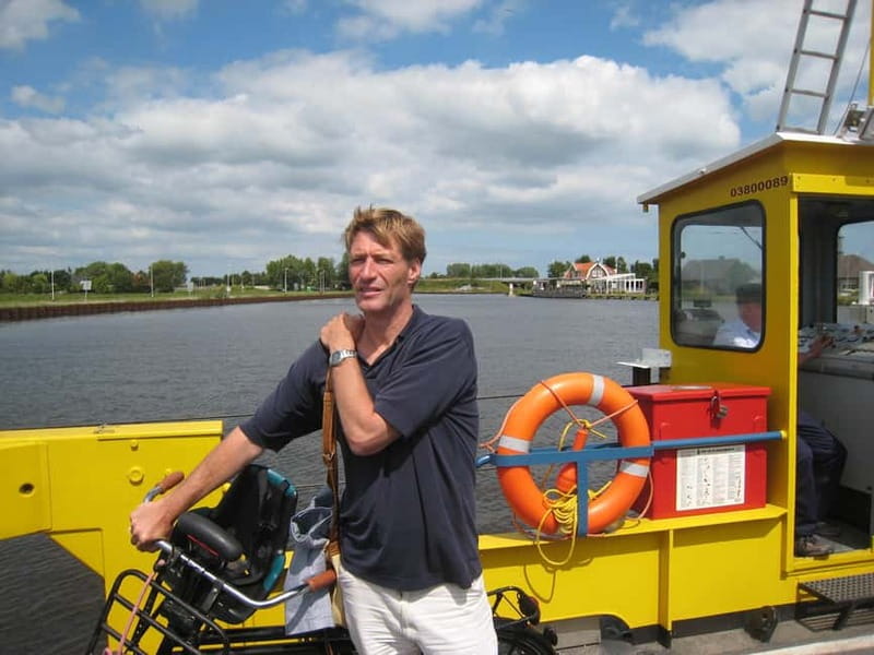 Amsterdam: Private Bike Tour - Starting from your hotel in central Amsterdam