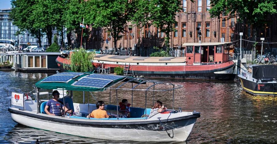 Amsterdam: Private Canal Tour - How long the ride feels