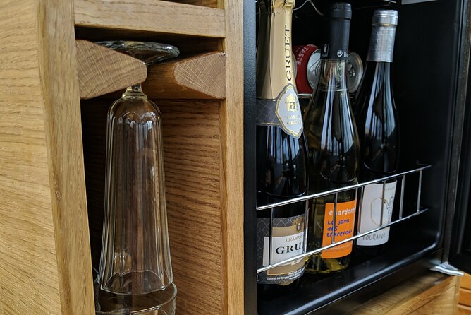 Amsterdam Private Dinner Cruise incl Drinks & 2-course Dinner 2hr - Who will enjoy this cruise most?