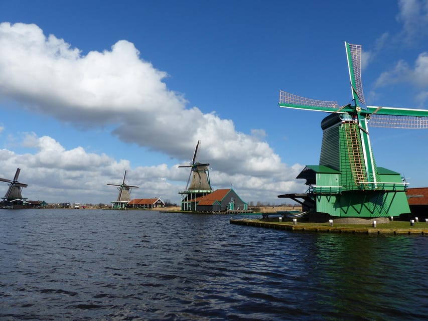 Amsterdam: Private green tour !!! Windmills, castle - What the seven-hour schedule feels like