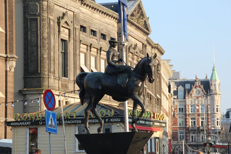 Amsterdam: Private Hidden Gems Discovery Tour - Key points to know before you book