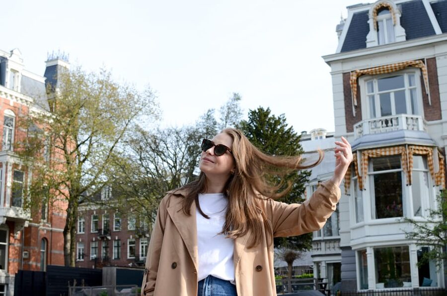 Amsterdam: Private Photoshoot in iconic locations - What the final 10 photos give you
